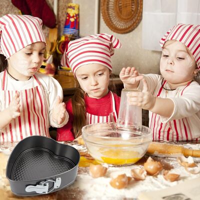 Le moule à charnière - cœur est sécuritaire et a une grande facilité d'utilisation, en fait un outil idéal pour impliquer toute la famille.
