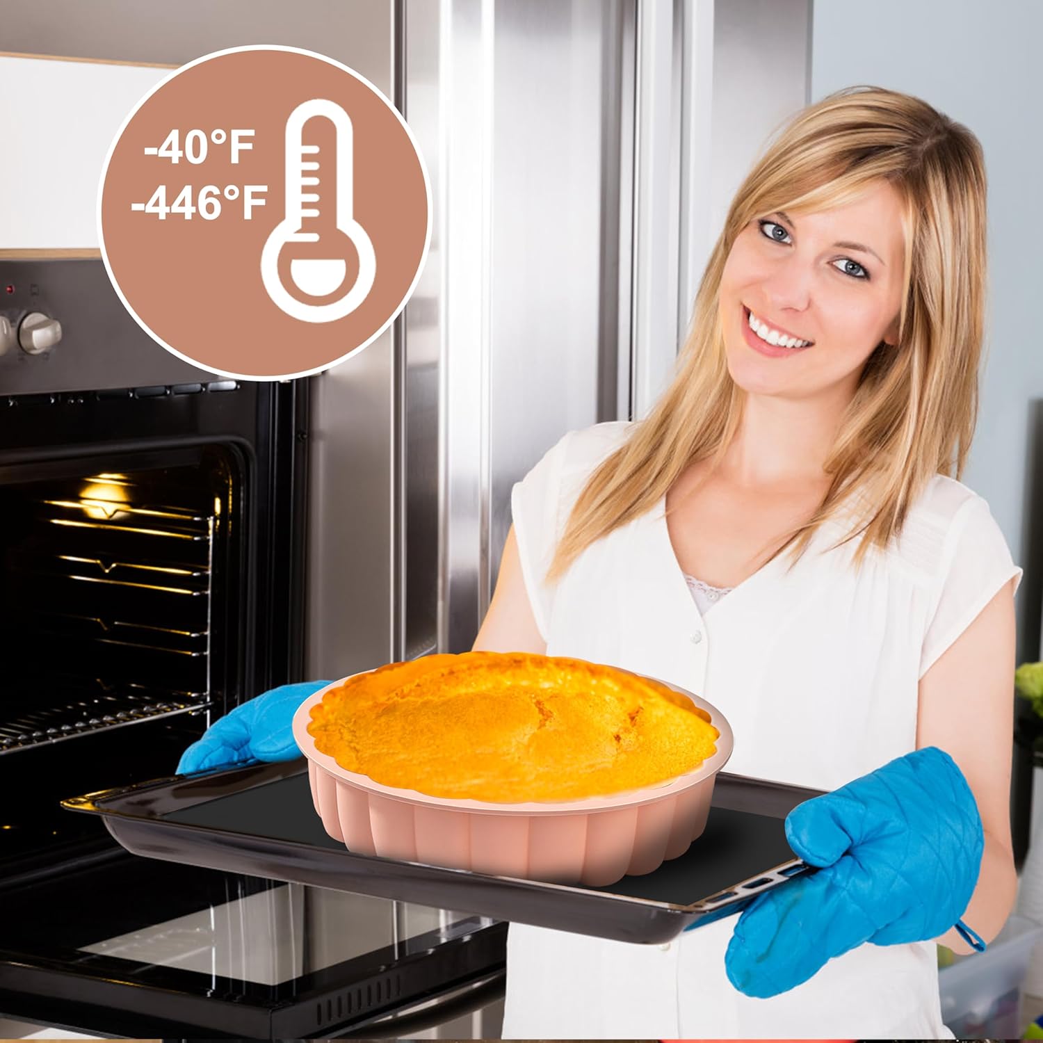 Le moule charlotte silicone est antiadhésif, ce qui permet une cuisson et un démoulage faciles.  